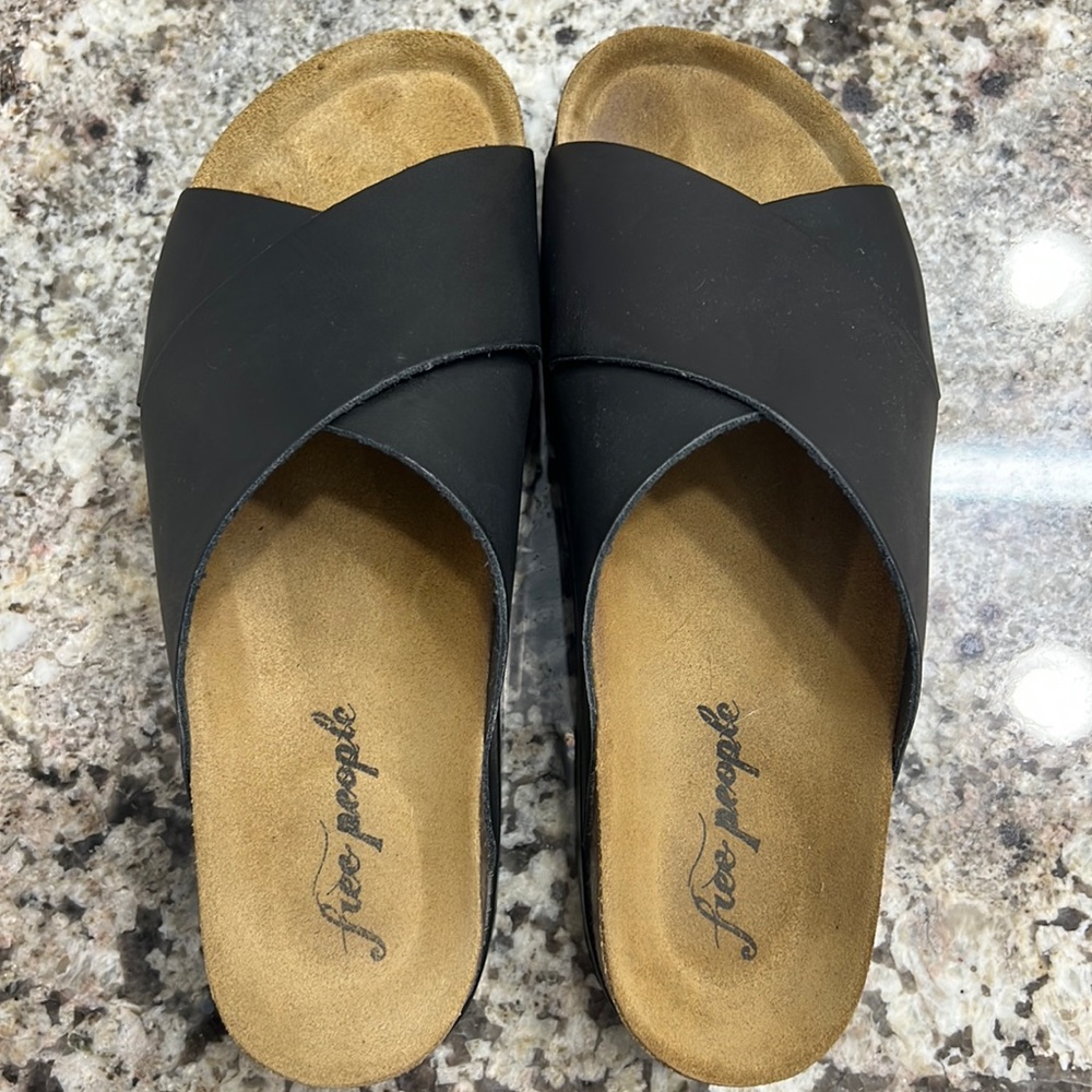 Sidelines flatform sandles